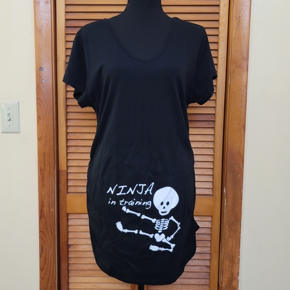 EUC Cafepress Maternity Fit Short Sleeve Halloween Tee Size 2XL